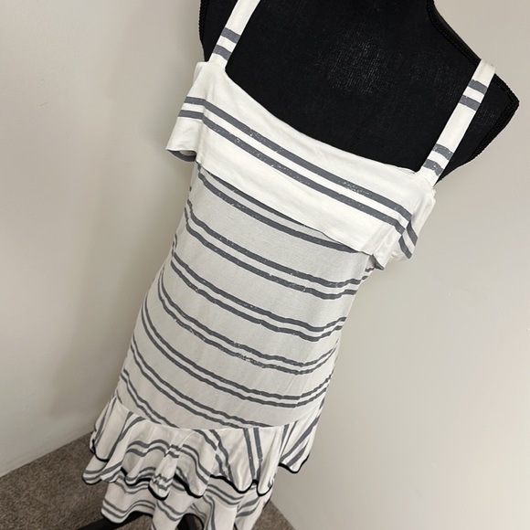 NWOT Venus Cold Shoulder Dress - Picture 2 of 4